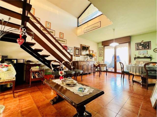 Appartamento in vendita a Villafranca di Verona VR