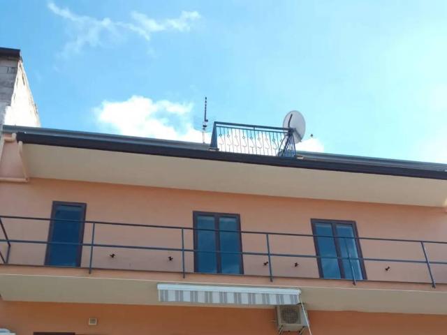 Appartamento in vendita a Villafrati PA