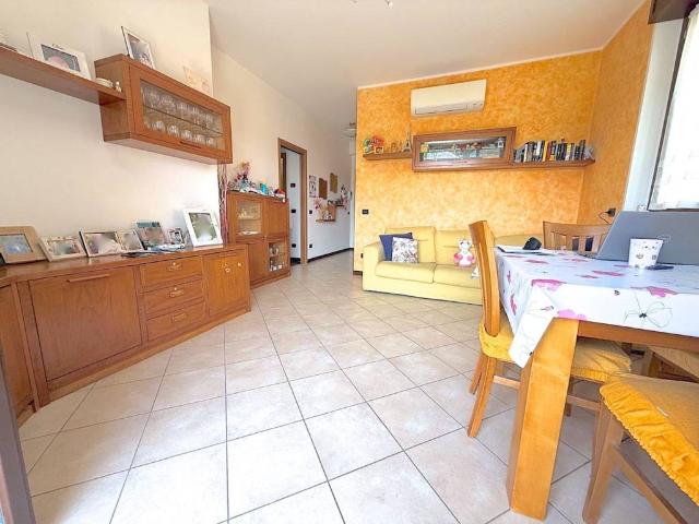 Appartamento in vendita a Villasanta MB