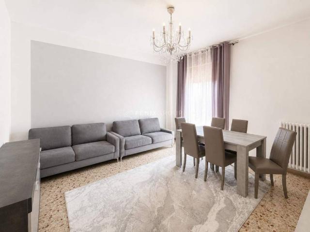 Appartamento in vendita a Villasanta MB