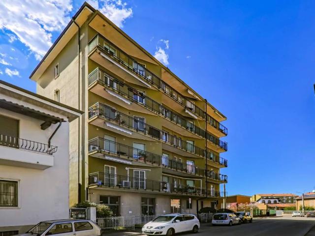 Appartamento in vendita a Villasanta MB