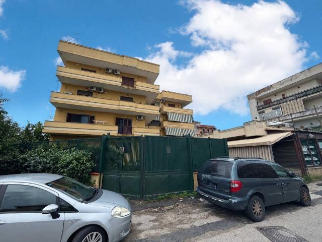 Appartamento in vendita a Villaricca NA