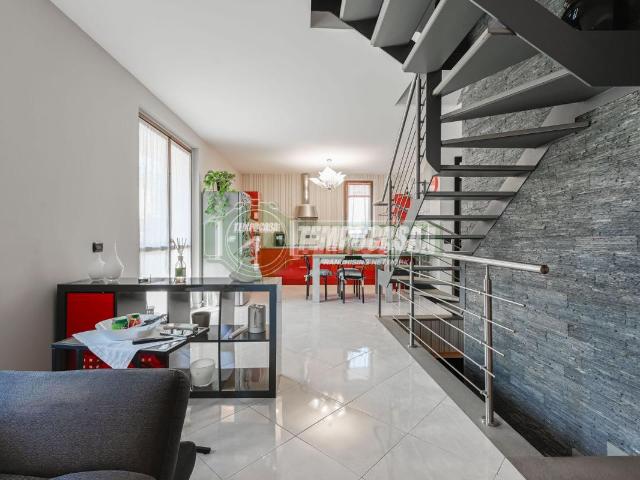 Villa a schiera in vendita a Vimercate