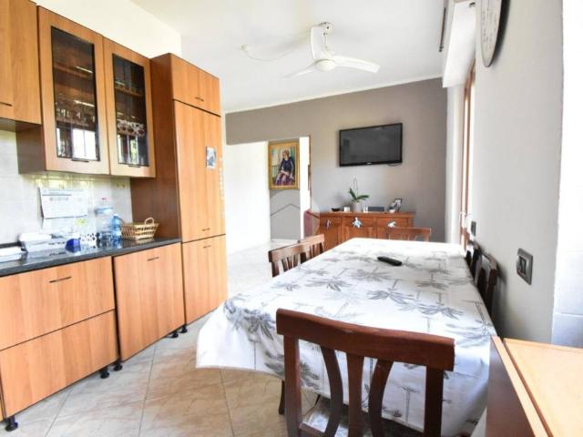 Appartamento in vendita a Vimercate MB