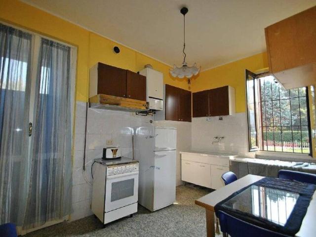 Appartamento in vendita a Vimercate MB
