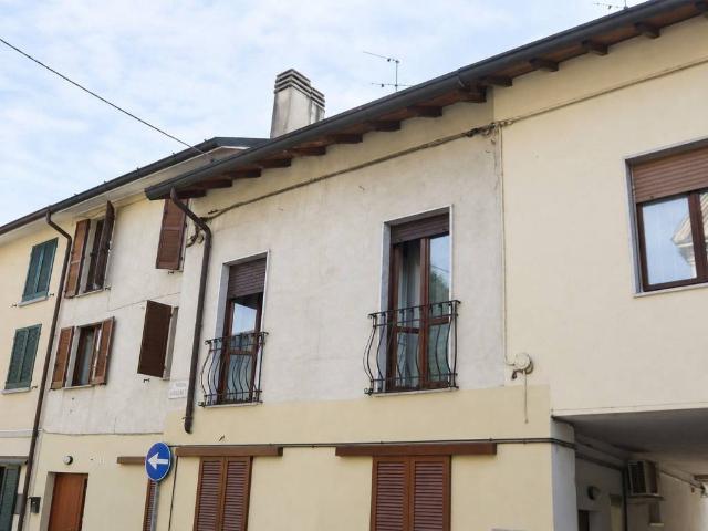 Appartamento in vendita a Vimercate MB