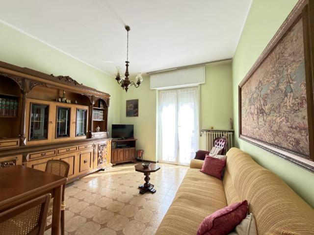 Appartamento in vendita a Vimercate MB