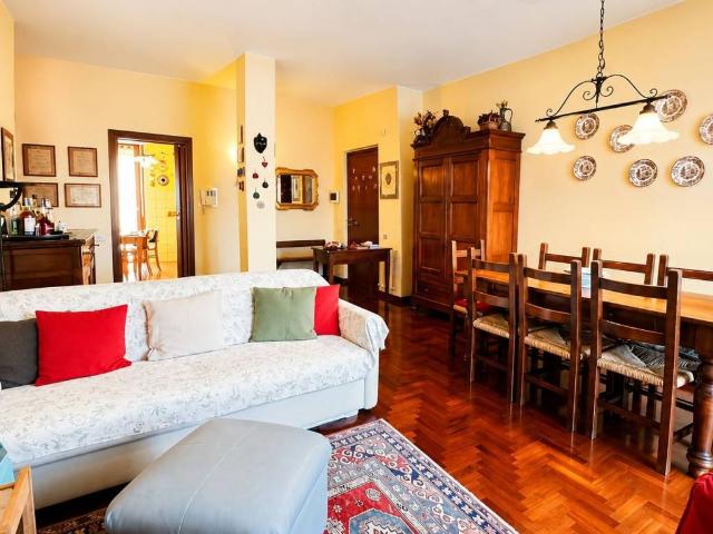 Appartamento in vendita a Vimercate MB