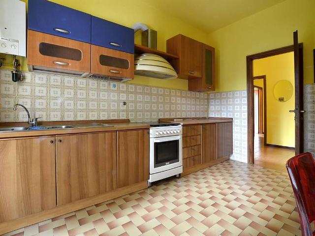 Appartamento in vendita a Vimercate MB