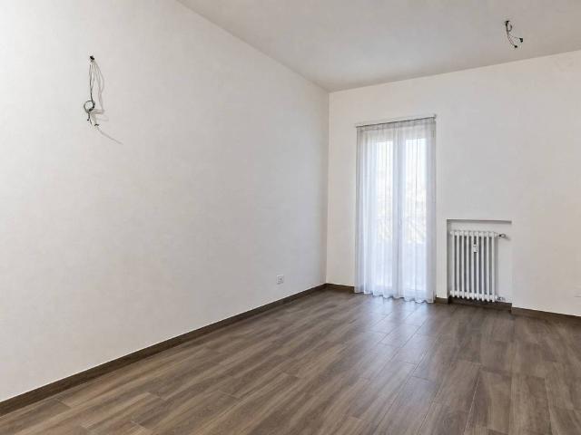Appartamento in vendita a Vimercate MB