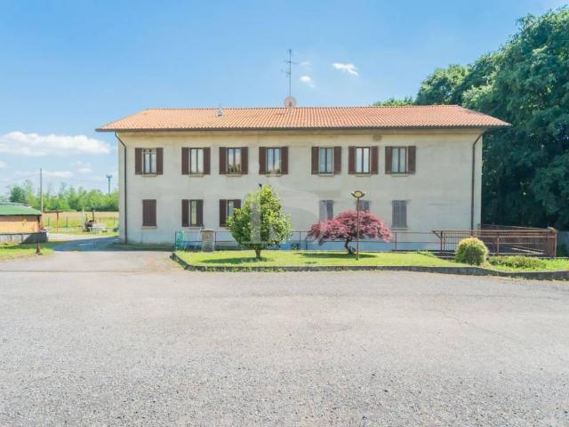 Appartamento in vendita a Vimercate MB