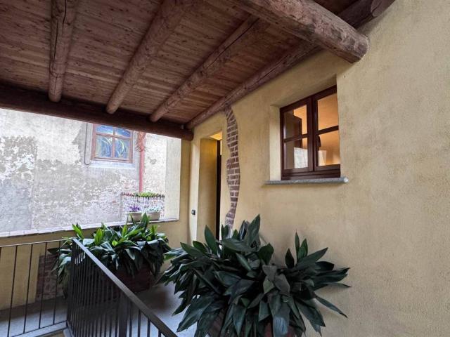 Appartamento in vendita a Vimercate MB