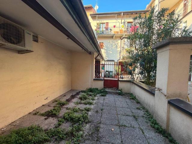 Appartamento in vendita a Vimercate MB