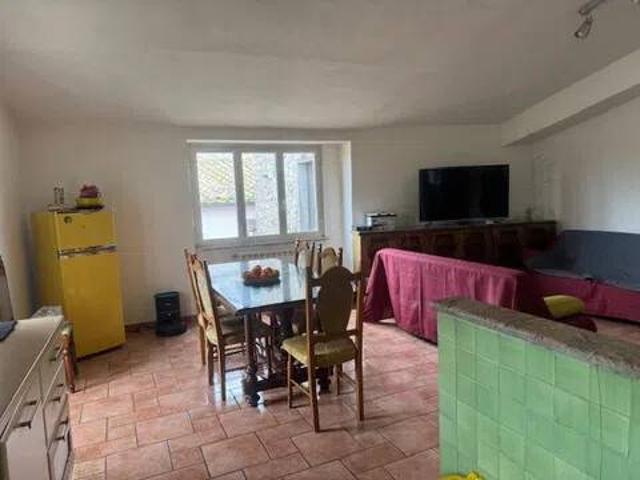 Appartamento in vendita a Vitorchiano VT