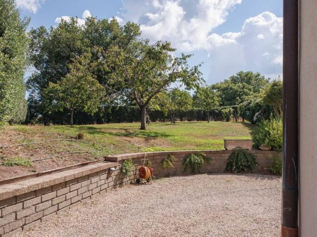 Villa in vendita a Viterbo VT