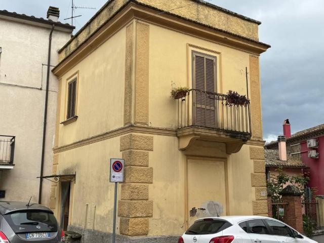 Casa indipendente in vendita a Viterbo VT