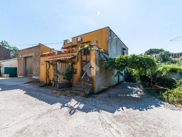 Appartamento in vendita a Viterbo VT