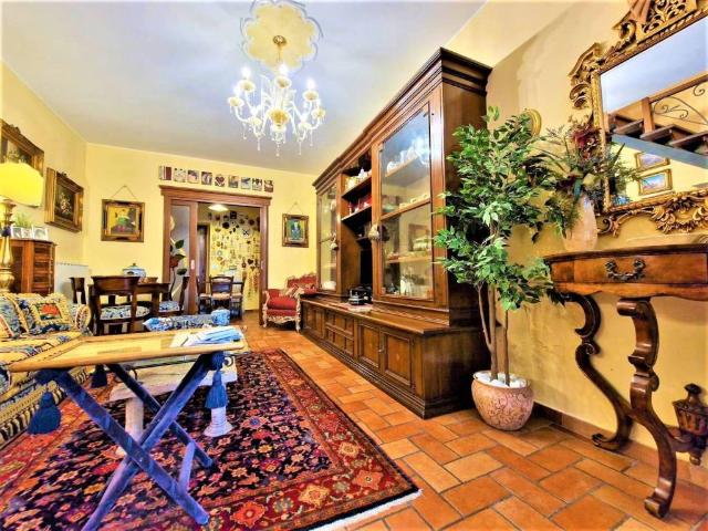 Appartamento in vendita a Viterbo VT