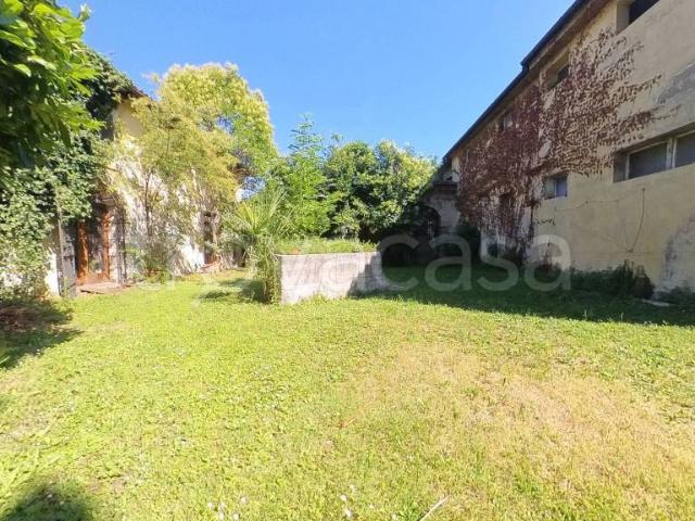 Appartamento in vendita a Vittorio Veneto piazza Meschio