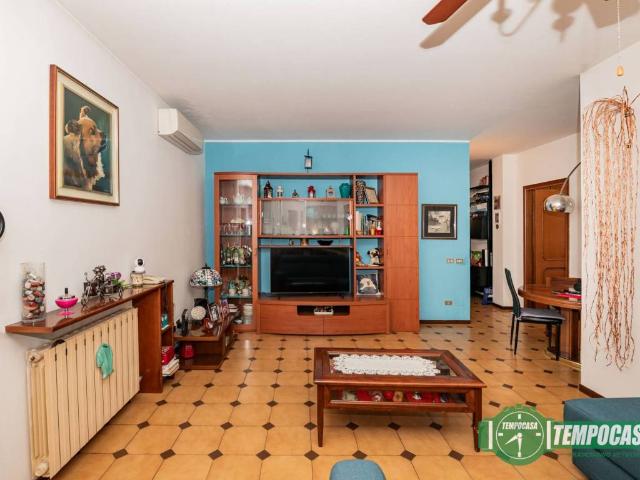 Appartamento in vendita a Vizzolo Predabissi MI