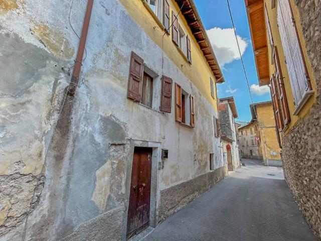 Appartamento in vendita a Vobarno BS