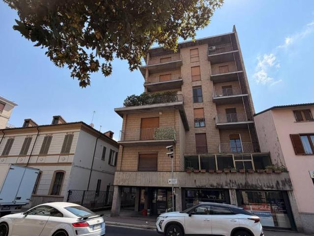 Appartamento in vendita a Voghera PV