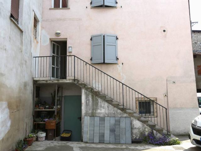 Appartamento in vendita a Volano TN