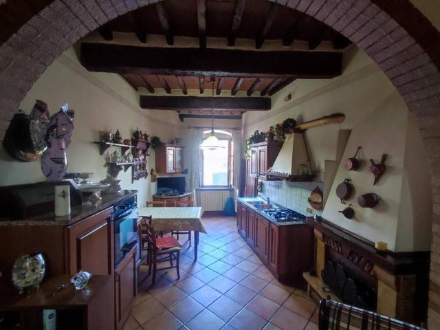 Appartamento in vendita a Volterra PI