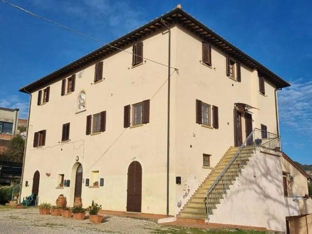 Appartamento in vendita a Volterra PI