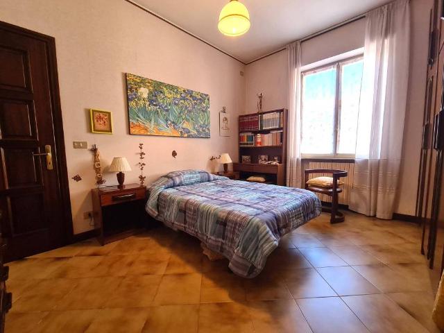 Appartamento in vendita a Zuccarello SV