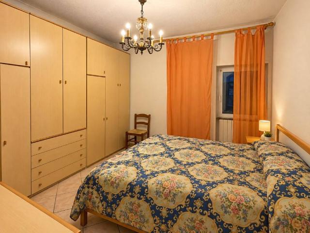 Appartamento in vendita a Zuccarello SV