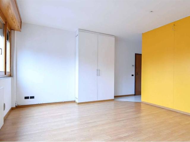 Appartamento in vendita a Zanica BG