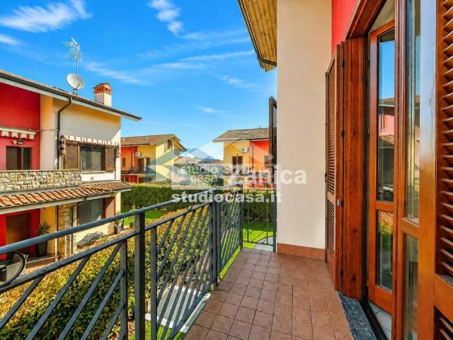 Appartamento in vendita a Zanica BG