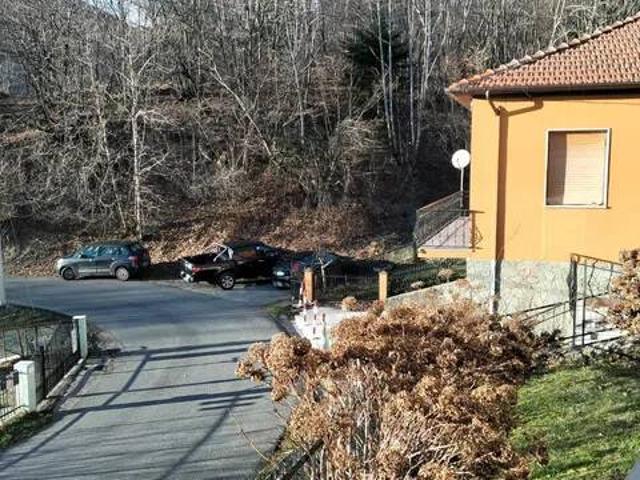 Appartamento in vendita a Zeri MS