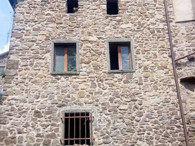Appartamento in vendita a Zeri MS