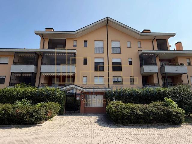 Appartamento in vendita a Zibido San Giacomo MI