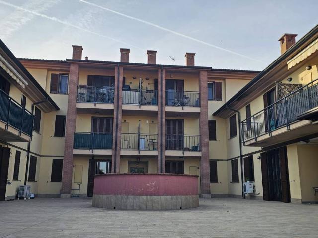 Appartamento in vendita a Zibido San Giacomo MI