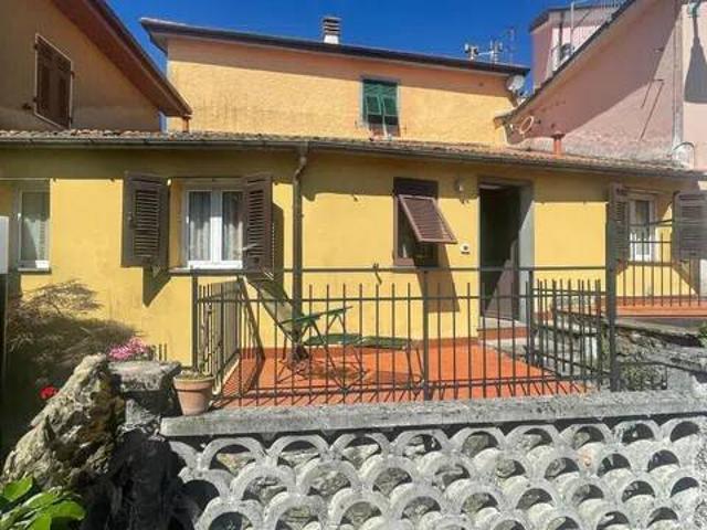 Appartamento in vendita a Zignago SP