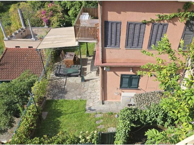 Appartamento in vendita a Zoagli GE
