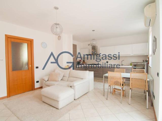 Appartamento in vendita a Zogno BG