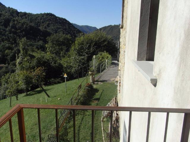 Appartamento in vendita a Zogno BG