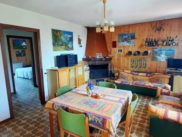 Appartamento in vendita a Zogno BG