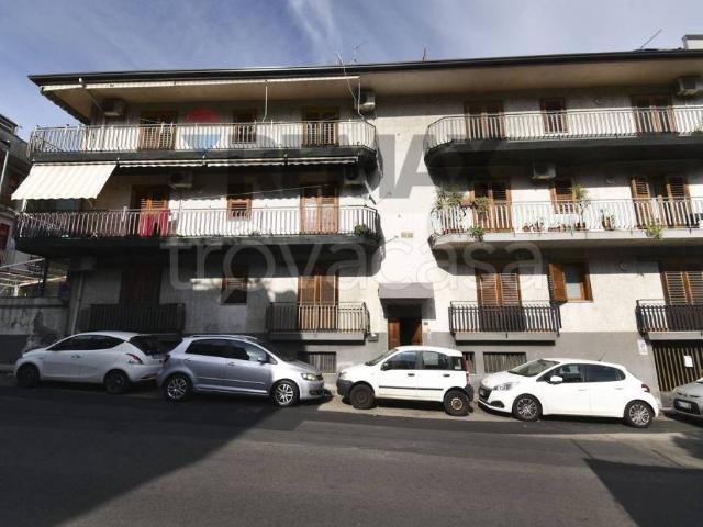 Appartamento in vendita ad Aci Catena via Finocchiari, 113