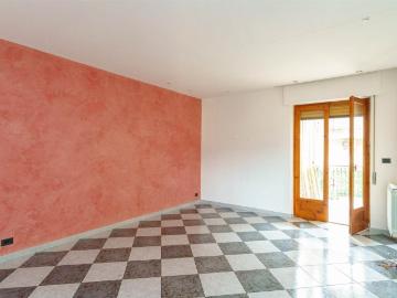 Appartamento in vendita ad Aci Catena via IV Novembre 128