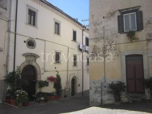 Appartamento in vendita ad Agnone via Tamburri, 24