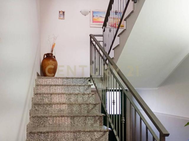 Appartamento in vendita ad Adrano via Corinto, 30