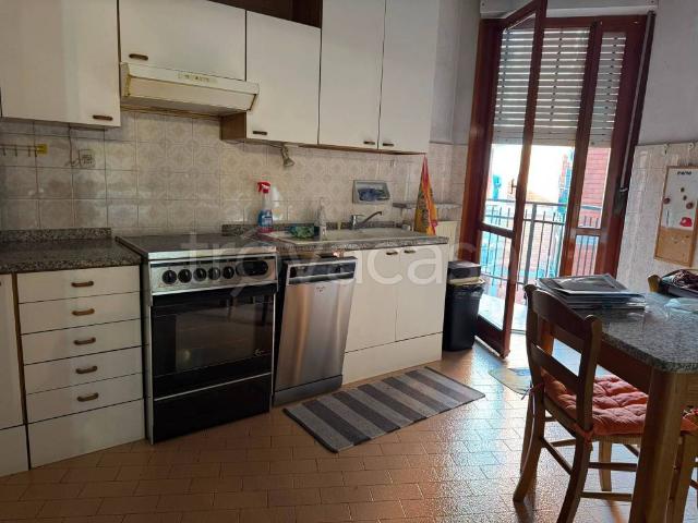 Appartamento in vendita ad Alessandria via Monterotondo, Piazza Genova