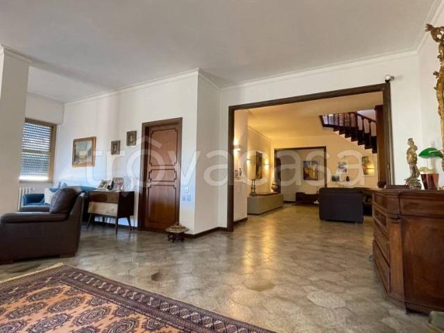 Appartamento in vendita ad Arezzo via dell'Anfiteatro, Porta Santo Spirito Stazione