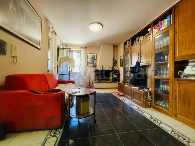 Appartamento in vendita ad Arrone via della Grotta