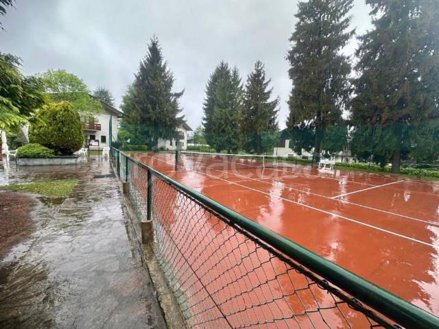 Appartamento in vendita ad Aviatico, Ama
